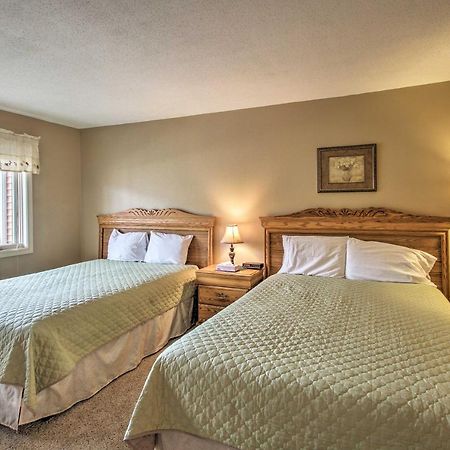 Lincoln Resort Condo With Pool Access - Near Hiking! Екстериор снимка